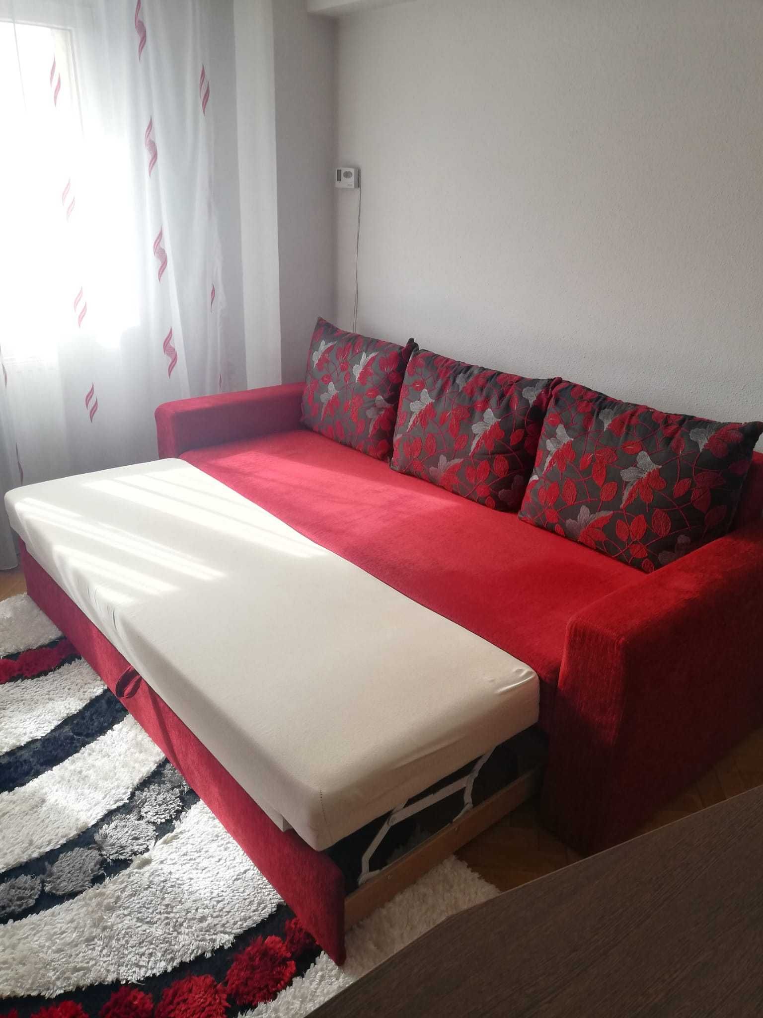 Chirie camera intr-un apartament cu 3 camere