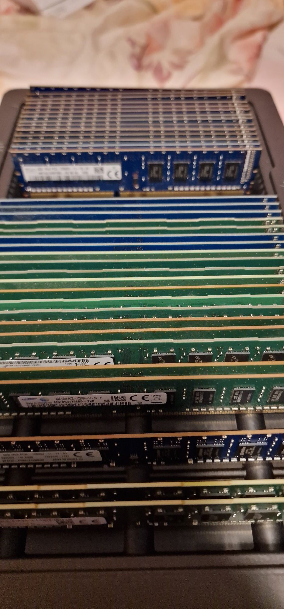 Лот от 10 броя 4GB DDR3 1600 микс марки