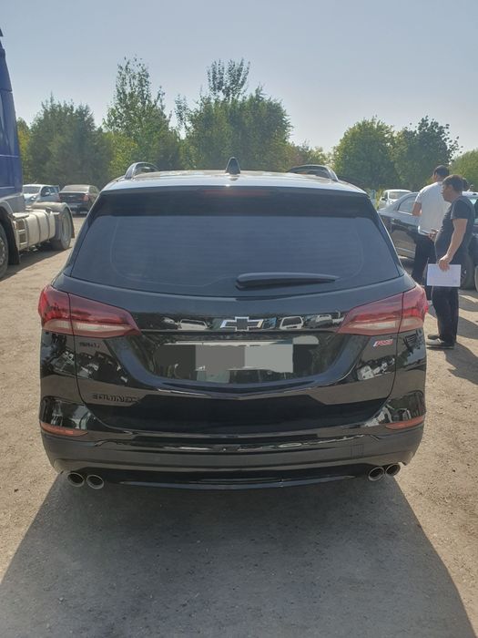 Туй ва закс хизмати Эконокс машинисида
