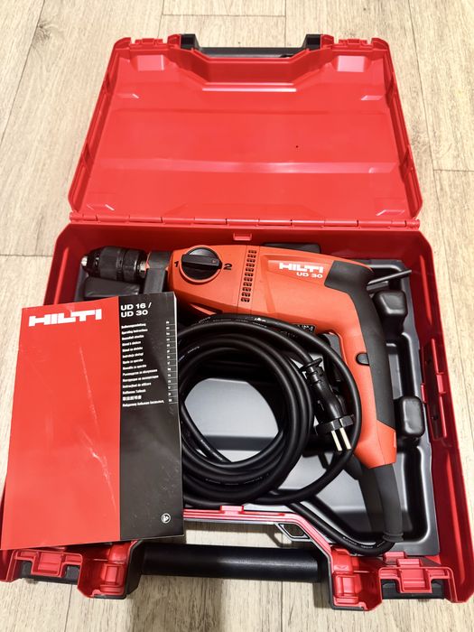 Шуруповерт дрель