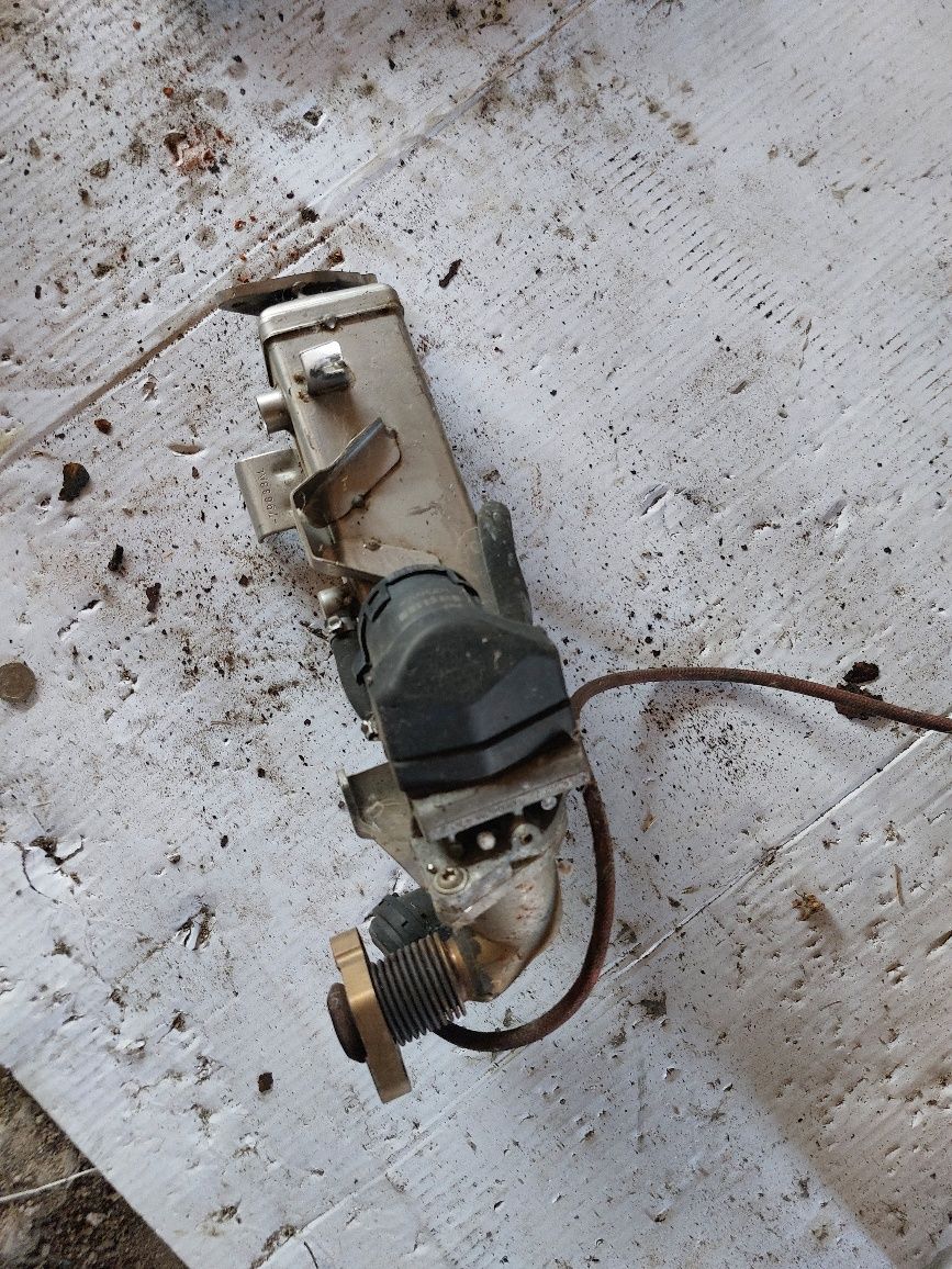 EGR охладител E90 e91 bmw бмв n47 177кс 184кс
