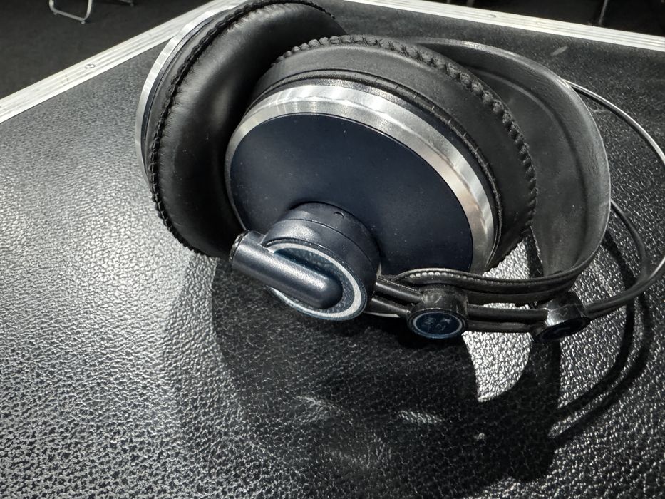 Akg K271 MK2 (shure,sennheiser,dynacord,ev,rcf,fbt)