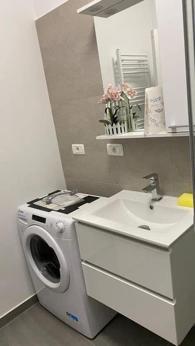 Apartament 2 camere de închiriat