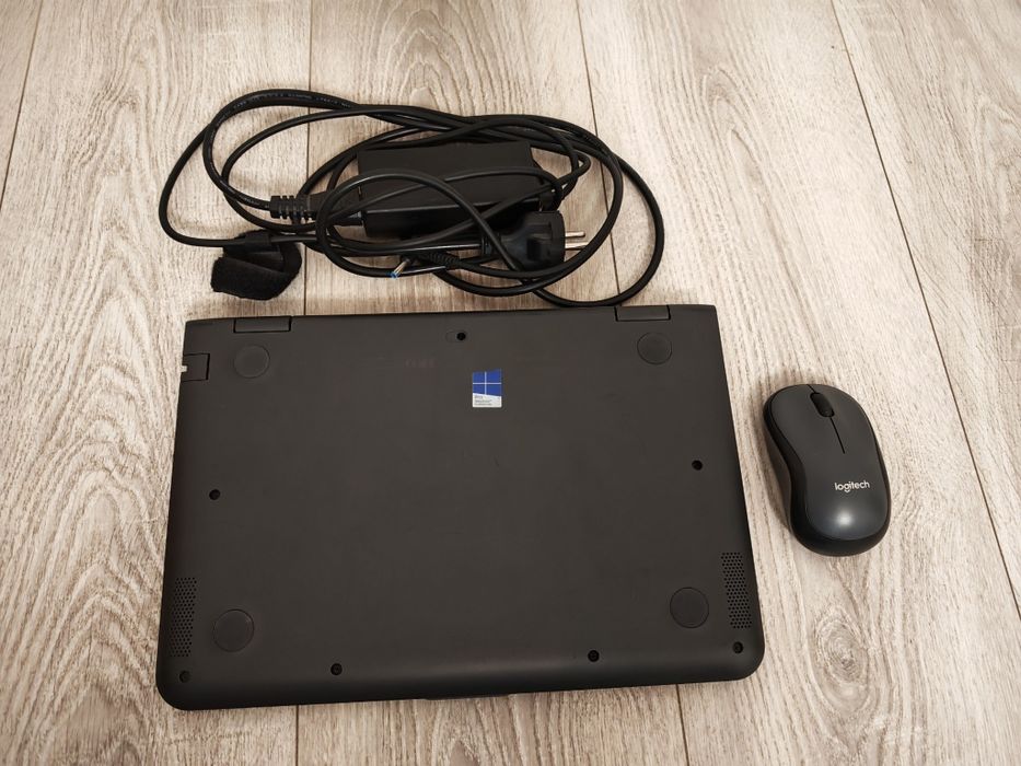 Laptop / tableta HP x360 310 G2 (cu touchscreen)