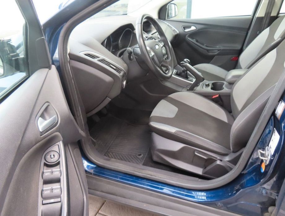 Focus MK3 Benzină 1.6 clasic