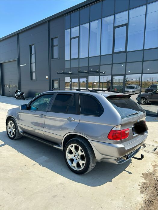 Vand BMW x5 sau schimb