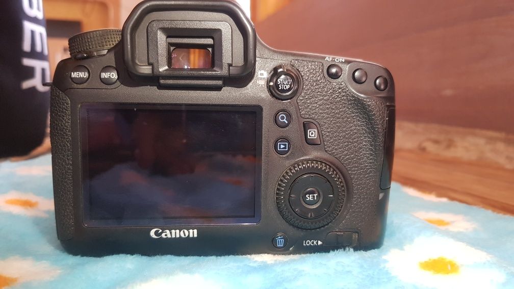 Videokamera model 6D