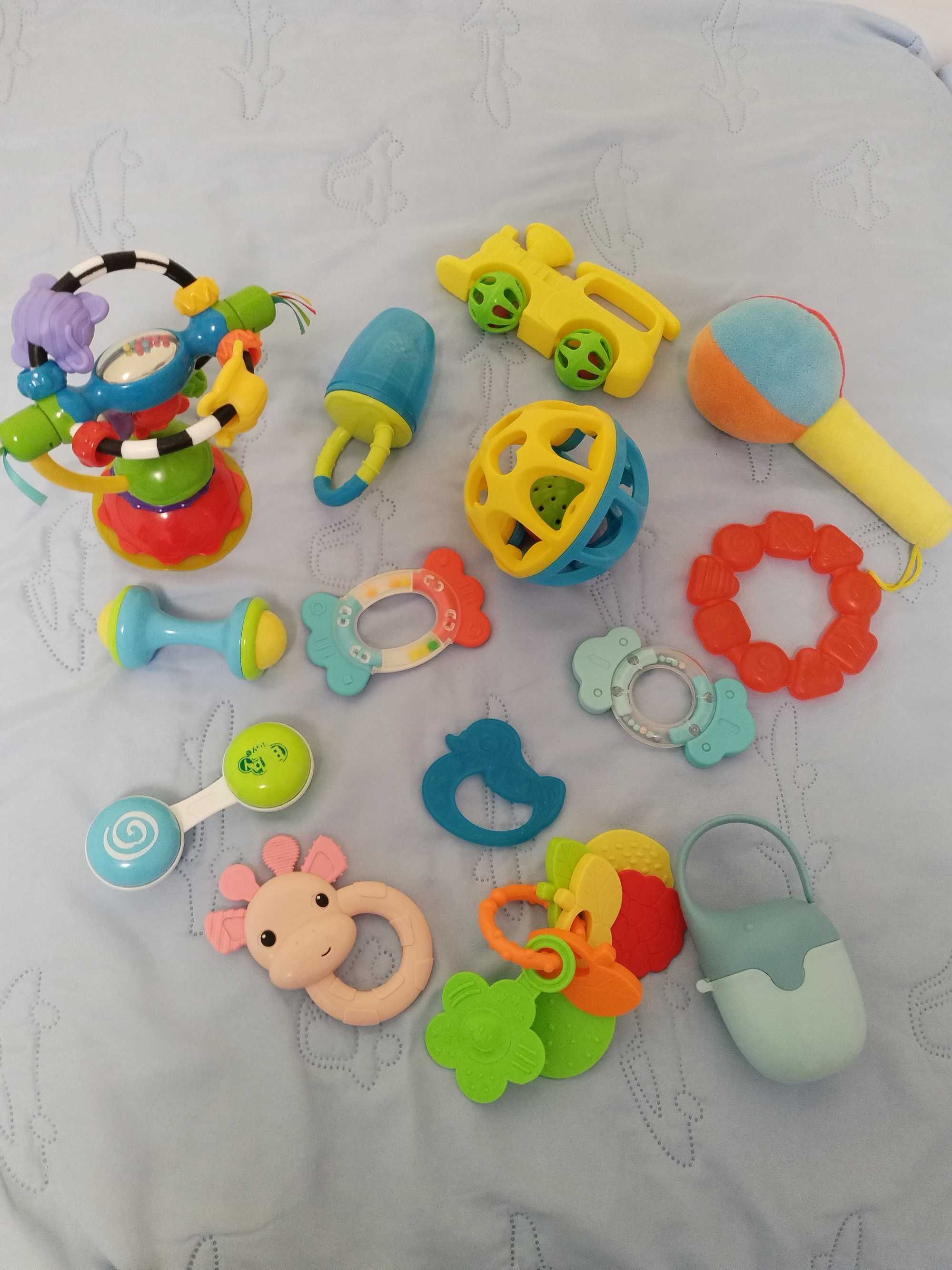 Музикални бебешки играчки