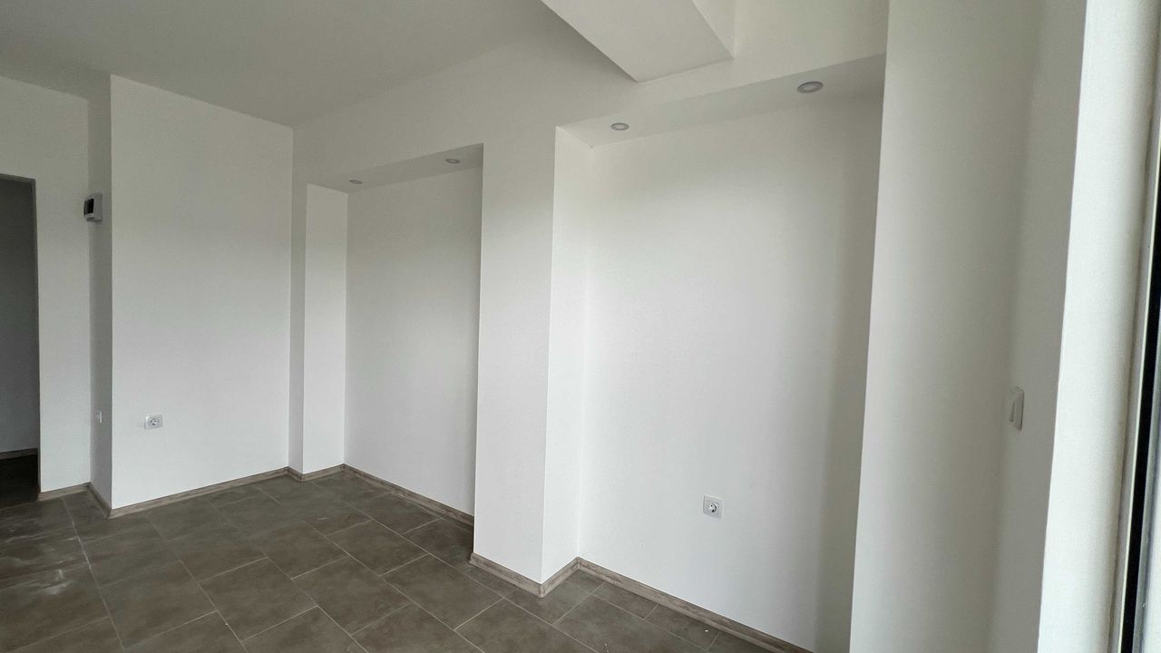 Дава се под наем Офис в София, Модерно предградие - 16 кв.м за 280.5 € - Снимка #5