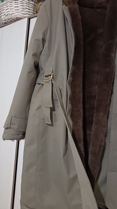 Продам парку. Цвет хаки.