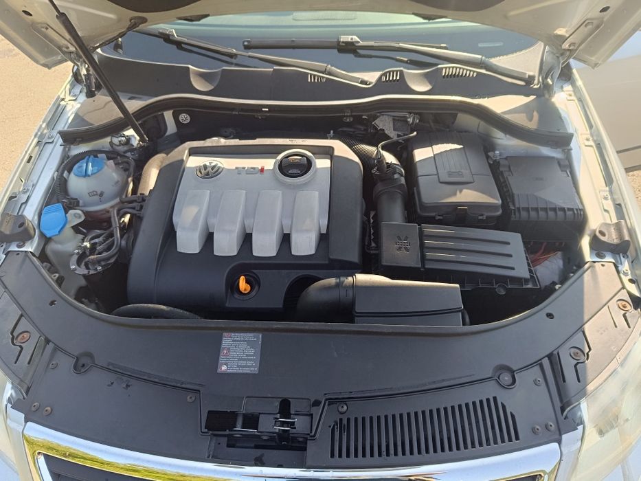 Vând Vw passat b6