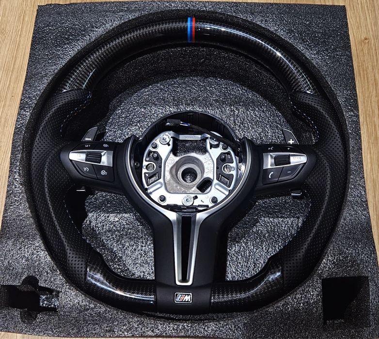 Volan BMW M Carbon