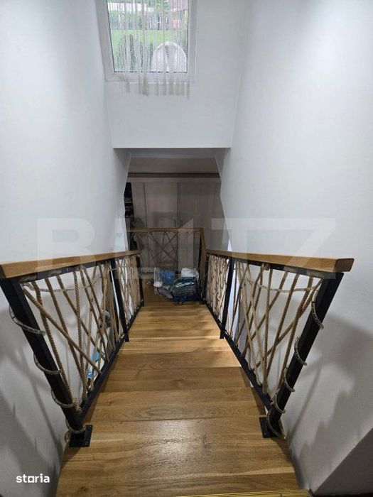 apartament cu 3 camere decomandat  pe 2 nivele