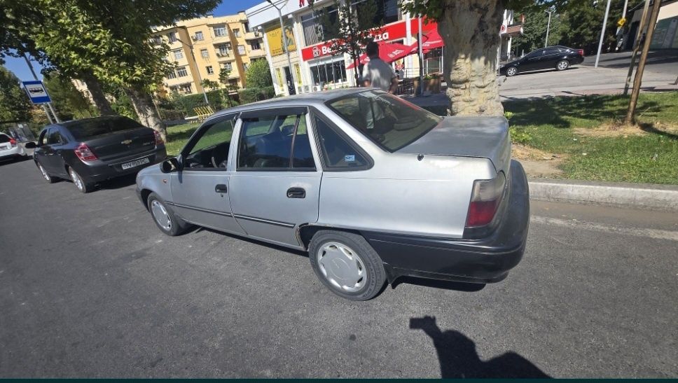 Nexia 1, 2600$ probeg - 720.000 km