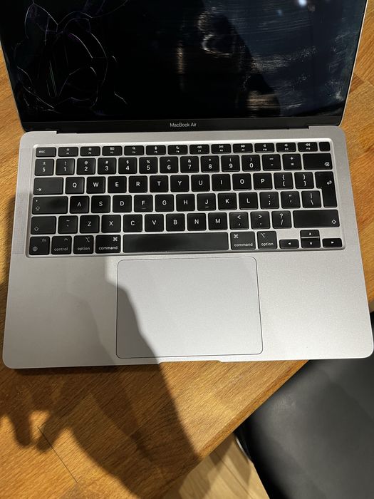 Macbook Air M1 13 inch