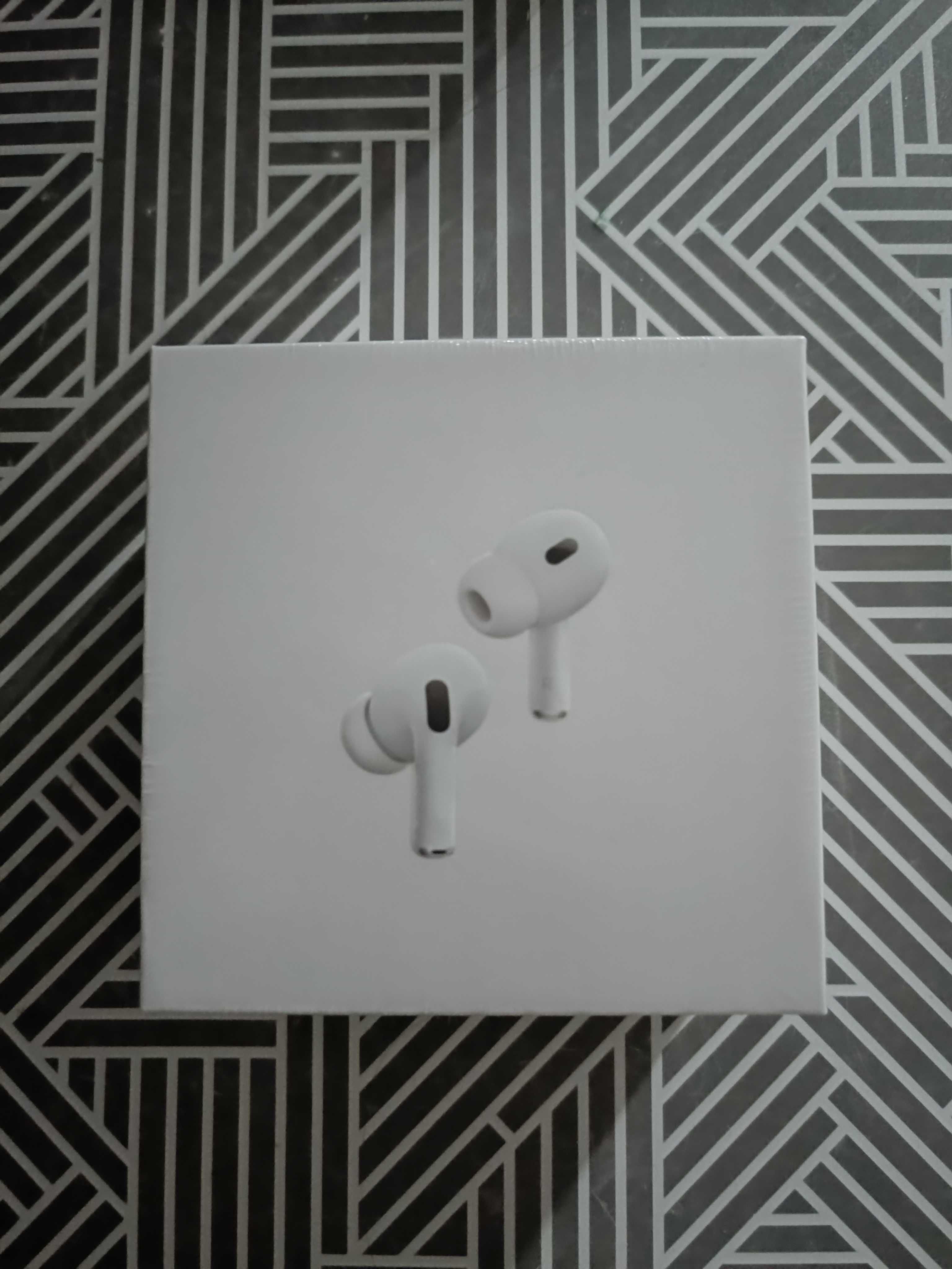 AirPods Pro 2 Чисто Нови