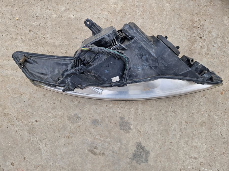 Faruri Ford Mondeo 2012