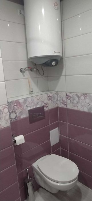 Дава се под наем Ателие в Варна, Общината - 18 кв.м за 30.6 € - Снимка #1