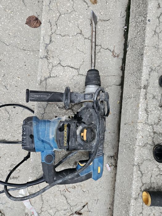 Rotopercutor  cu reglaj turatie