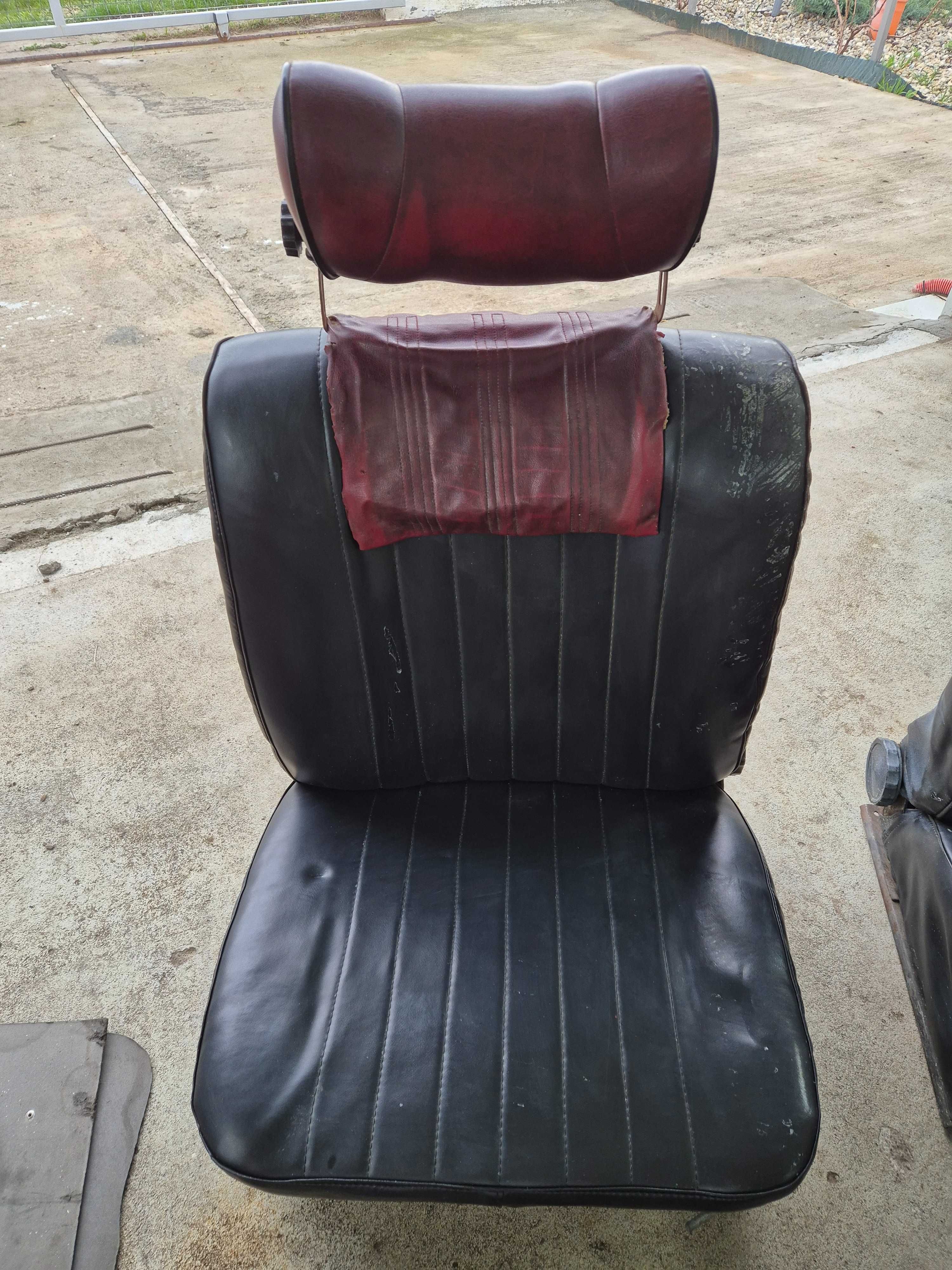 Scaune si bancheta spate Dacia 1300