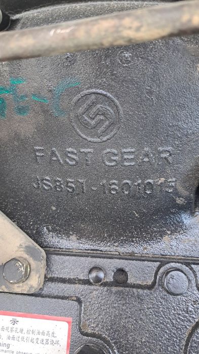 Howo sinoturk 10 tonalik karobka rabochi bor aybi yuq zapchast yangi