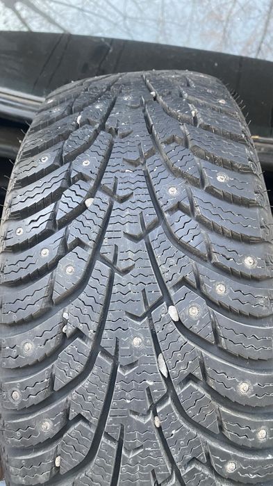 Продам шины MAXXIS 195/55/15