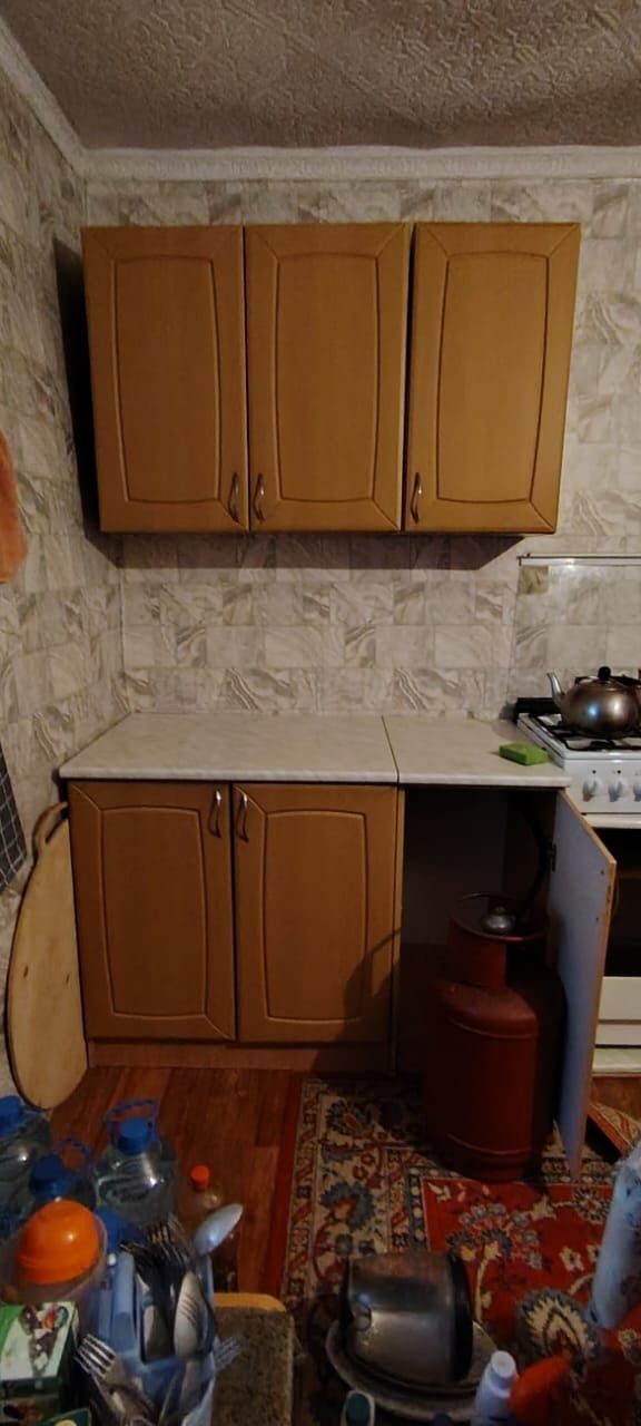 Продам кухонную гарнитуру
