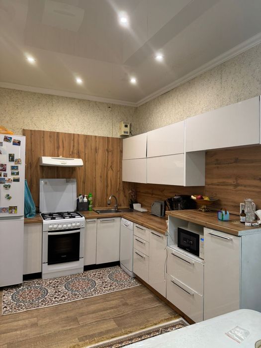 Четырёхкомнатная квартира,100 квадратов