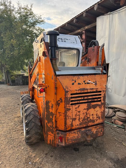 Vând miniîncarcator “bobcat”!