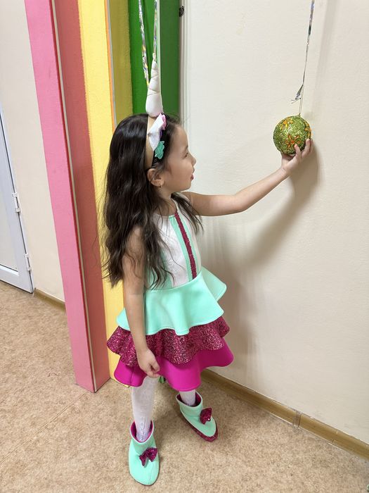 Продам платья красивые