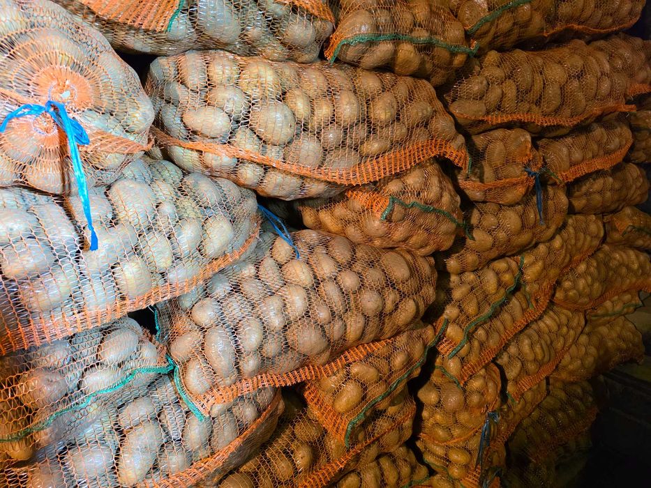 Vand cartofi de consum