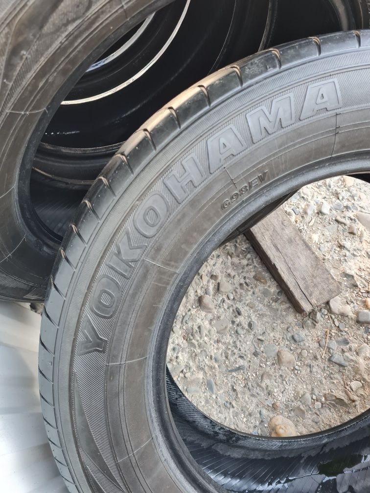 4 buc Anvelope de vara*225/65R17 YOKOHAMA*LICHIDARE STOC*60 Lei Buc*