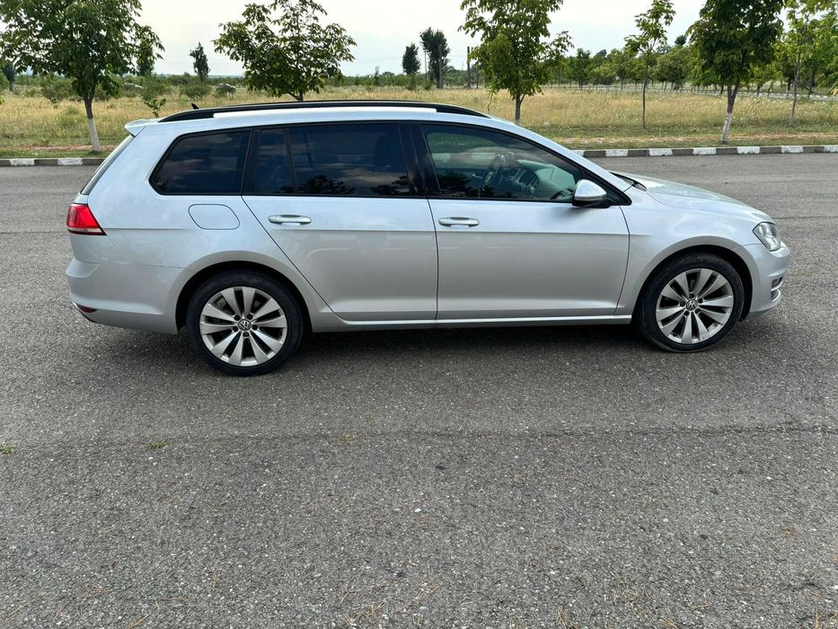Vand Volkswagen Golf 7 Variant(Break) - 2.0 TDI DSG - 2013