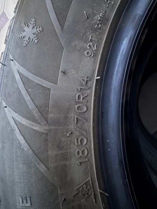 Продается  зимние шины 185/70/14
