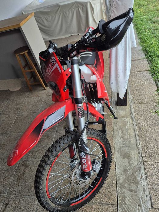NOU - Motocicleta Enduro/Cross -  RDB 200cm, 4 timpi.