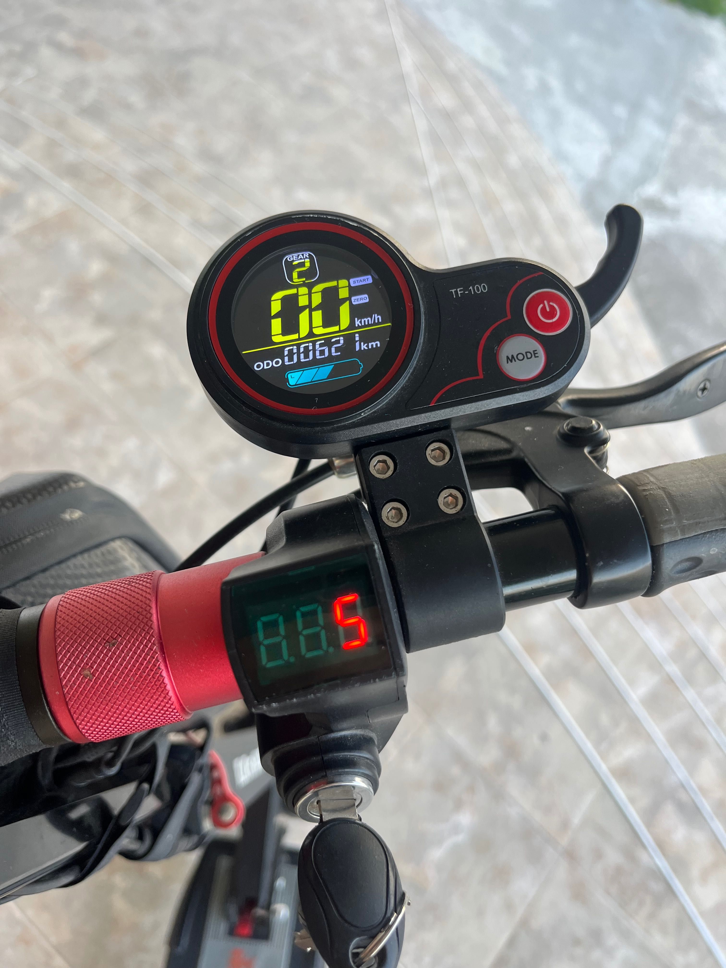 Тротинетка Kukirin M4 Pro