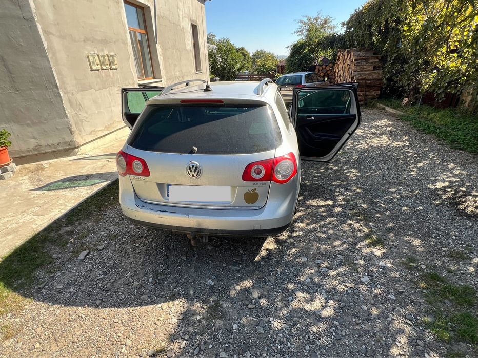 Tripla dreapta aripa / caroserie Vw Passat B6 Break