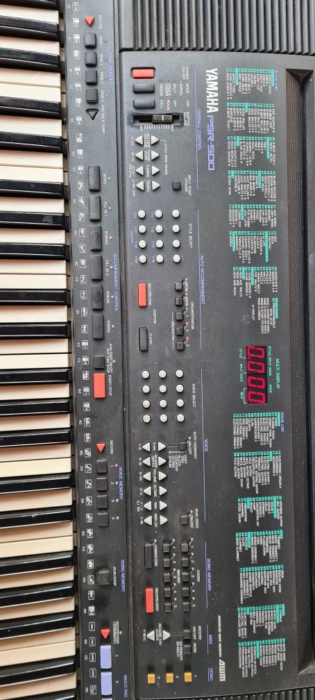 Vand orga audio marca Yamaha PSR 500