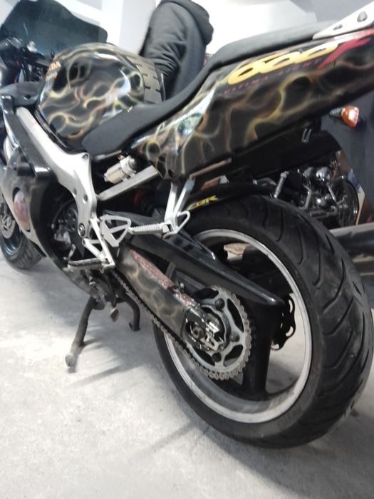 Honda CBR 600 F4