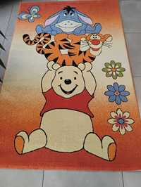 Детски килим на мечо Пух