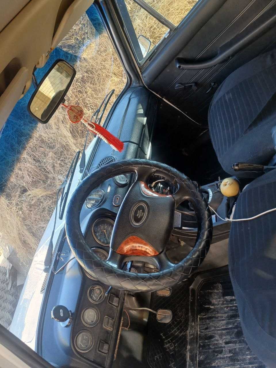 Moshina vaz 2106