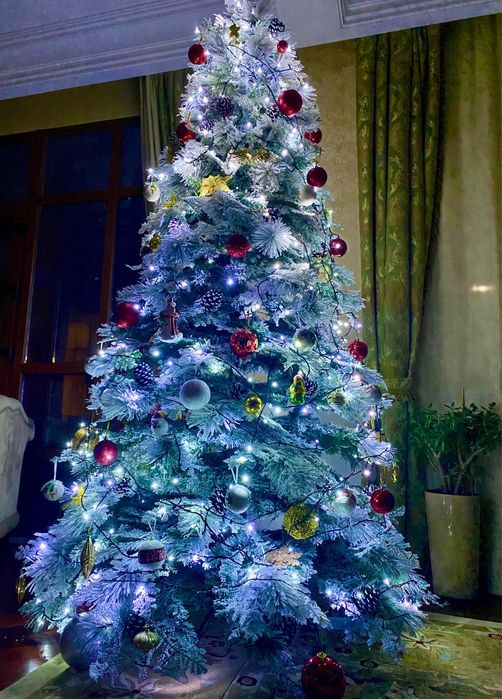 Продам ёлку высота 3 метра