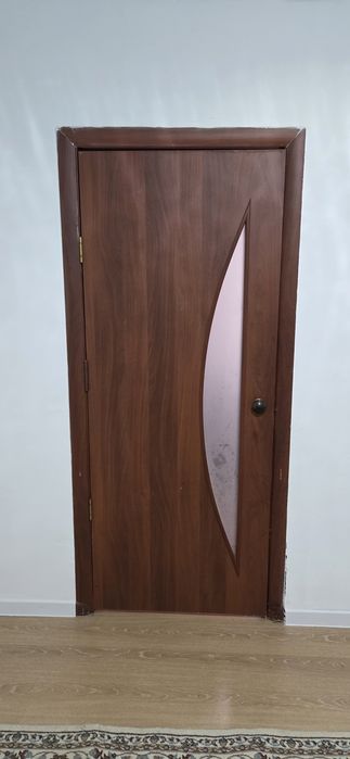 Продам двери межкомнатные