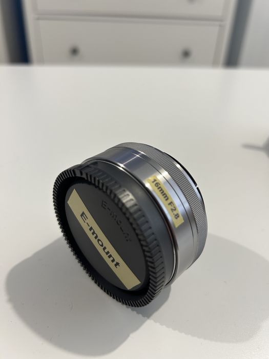 Obiectiv Sony 16mm F2.8 Pancake Sony E
