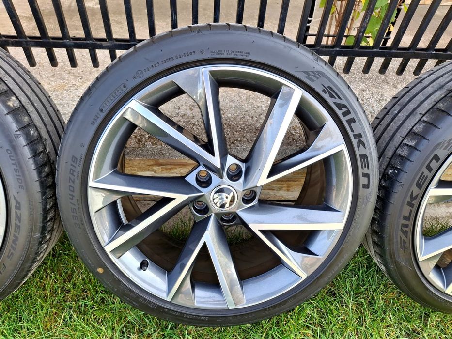 Jante Aliaj originale Skoda - 235-40-19 - Anvelope Falken Dot 2023 -