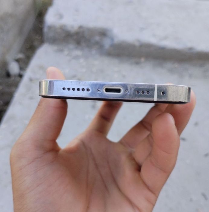 Iphone xr 15 pro korpusida