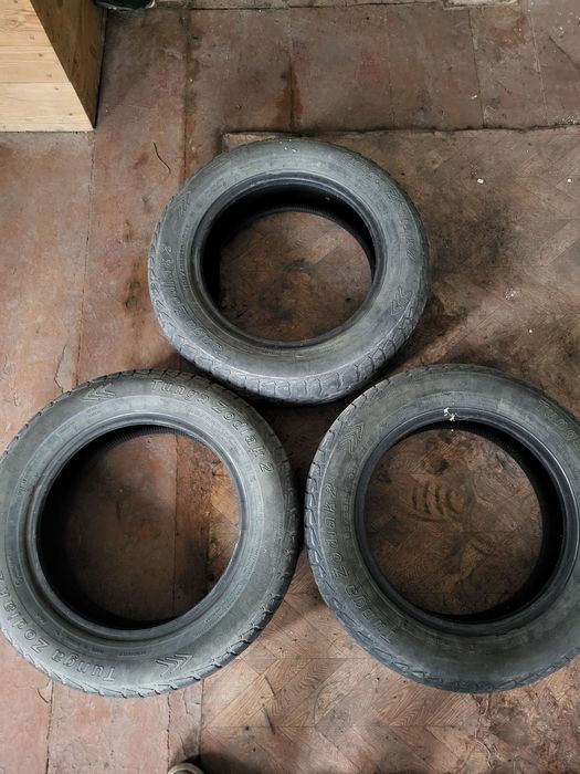 продам шины 3 штуки летний