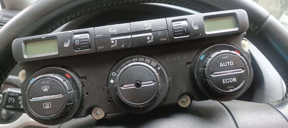 Panou comanda clima Skoda Octavia 2