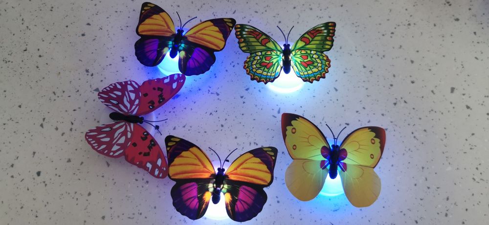 3D Пеперуди LED светеща декирация 5 броя