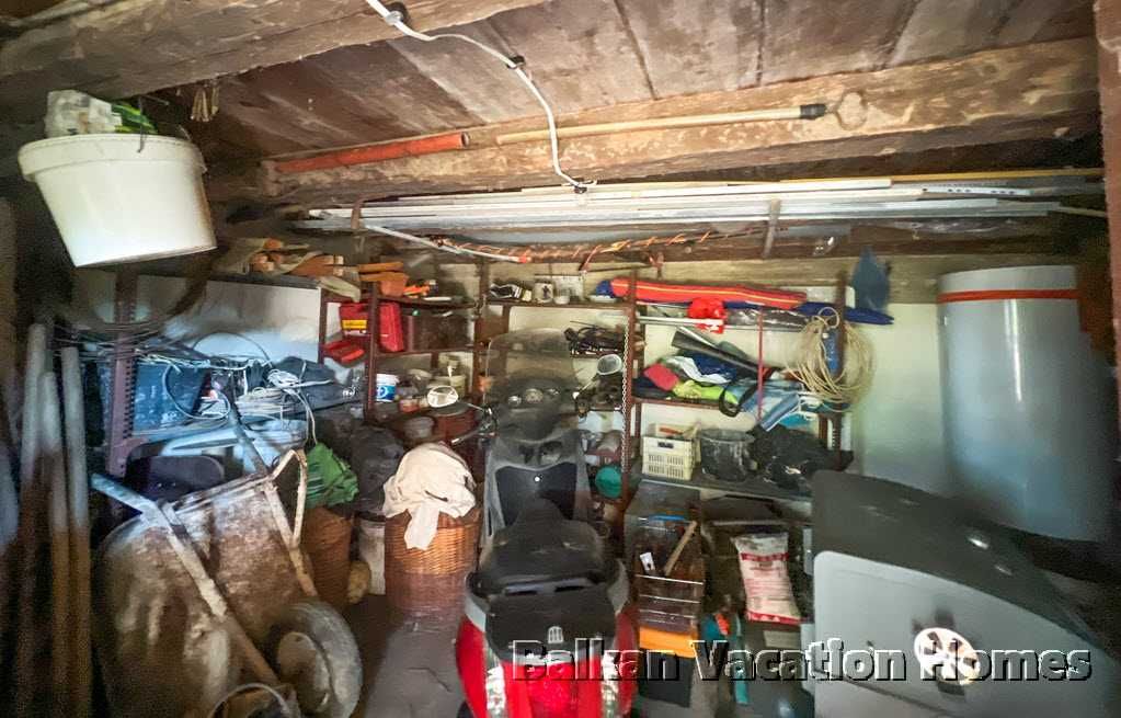 Продава се Къща в с. Нейково, Област Добрич - 100 кв.м за 690 €/кв.м - Снимка #16
